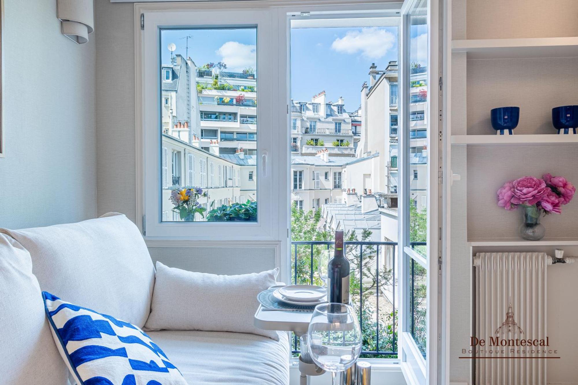 Appartement De Montescal- Montparnasse With Ac 11 To 14m2 In A Prime Location Parijs